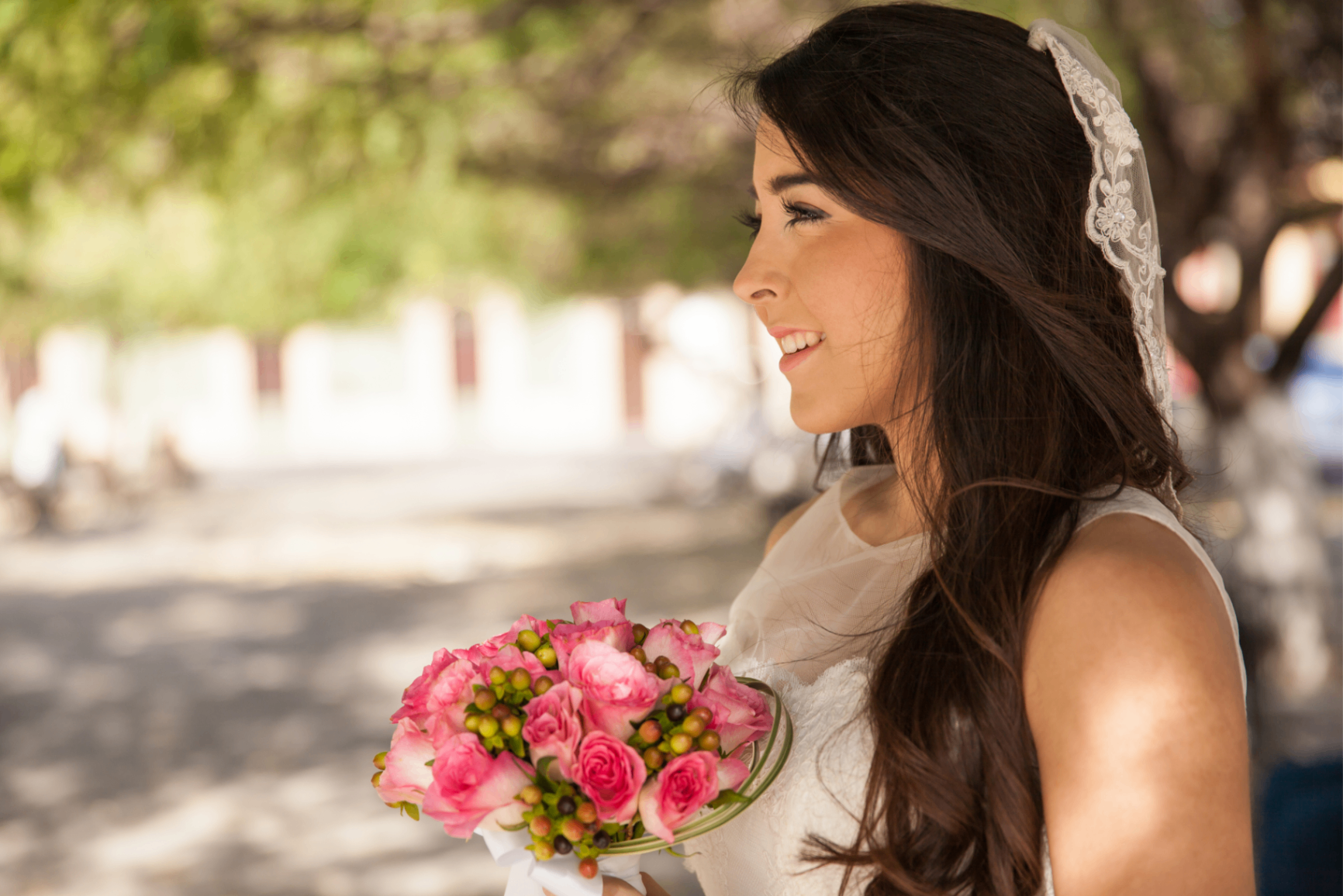 Zahra Javadi at her beauty studio